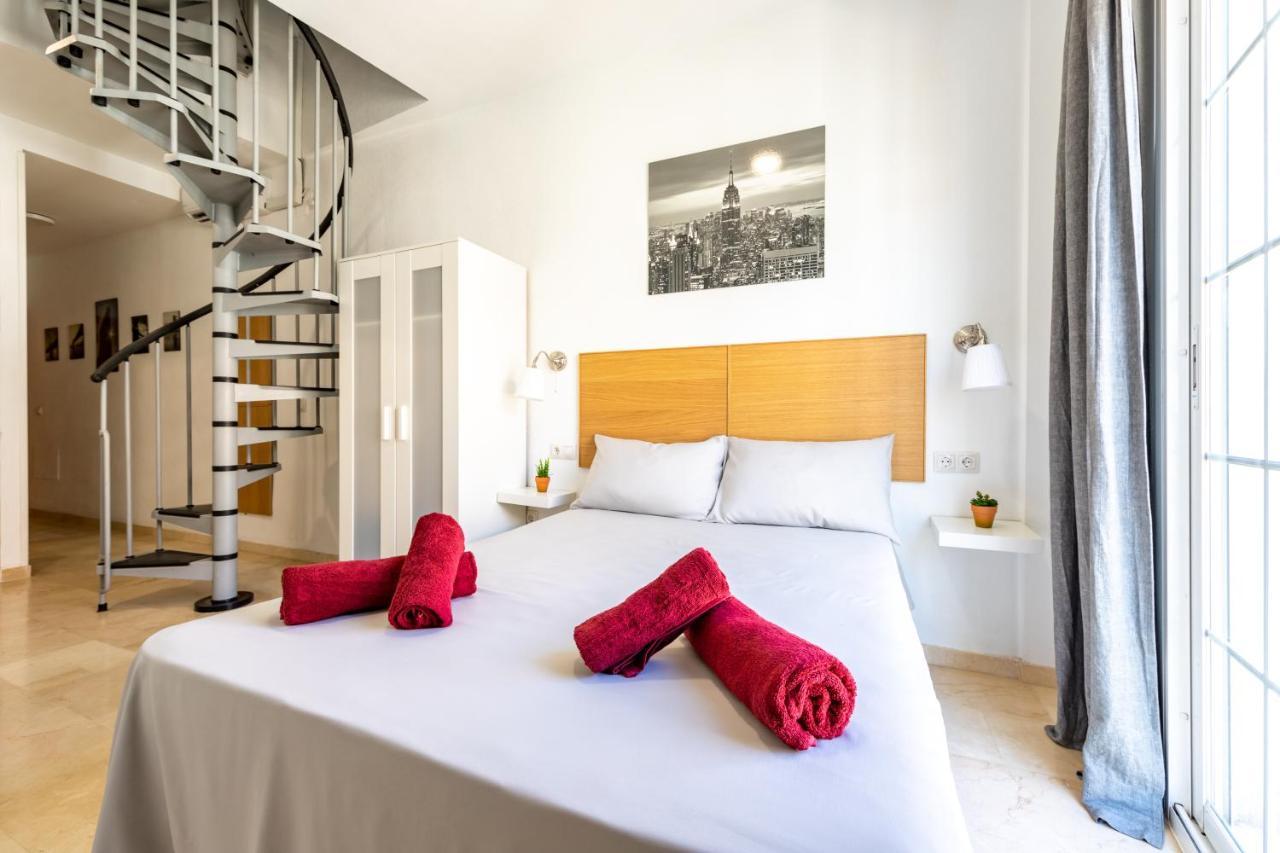 Ferienwohnung Private Rooftop & Elegant Studio - Center By Rems Málaga Exterior foto
